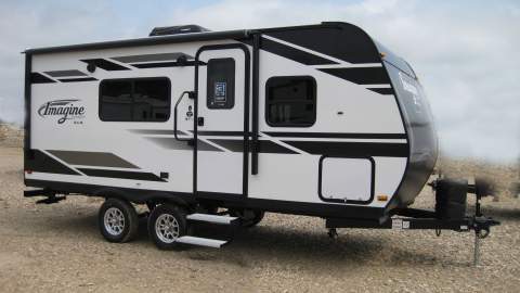 New Travel Trailers - Can-Am RV Centre